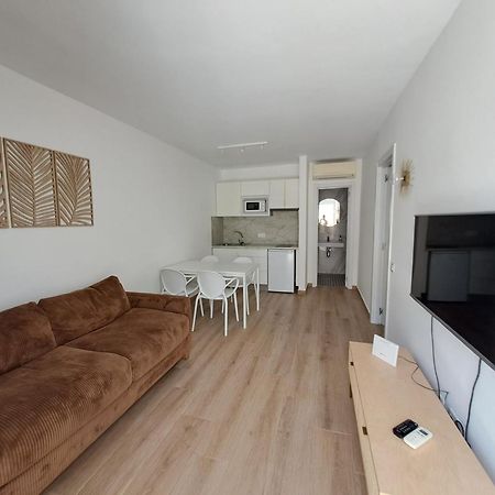Homeforguest Apartamento 13 Con Terraza Y Piscina En Corralejo Eksteriør bilde