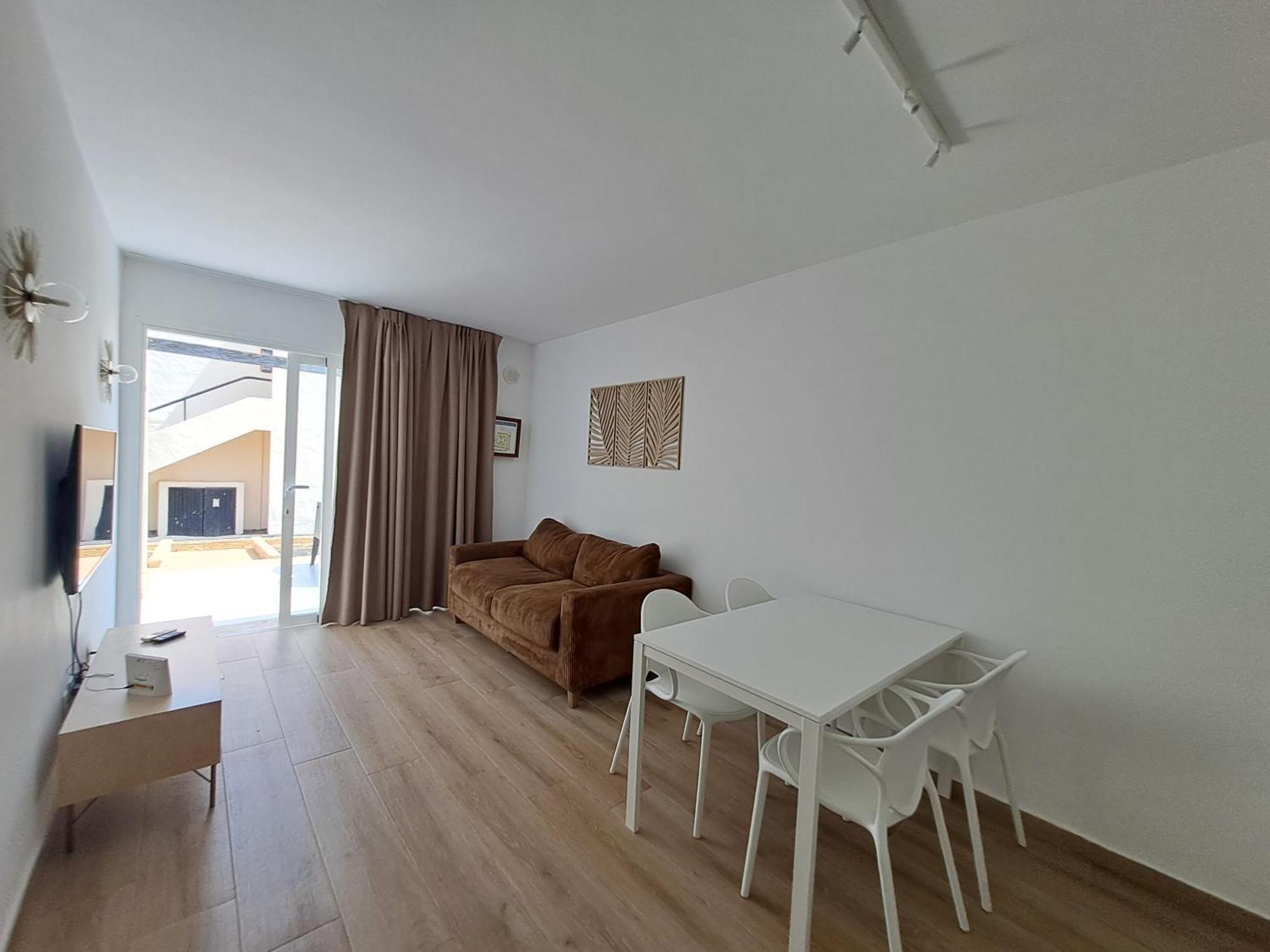 Homeforguest Apartamento 13 Con Terraza Y Piscina En Corralejo Eksteriør bilde